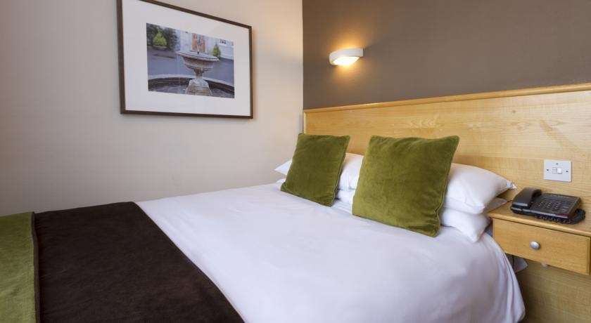 Hotel Harben House Newport Pagnell Habitación foto